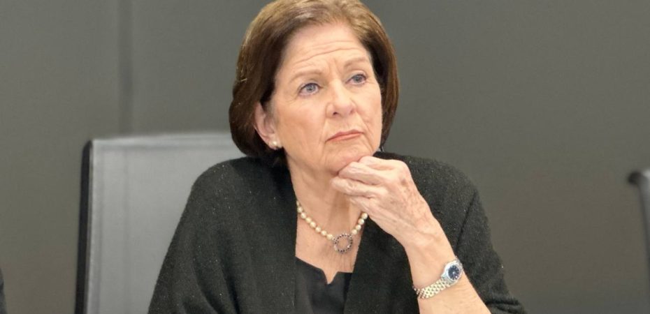 Archivan Reforma para Permitir una Pensión por Referéndum