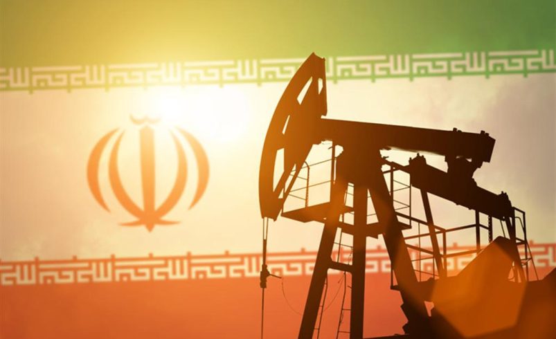 Estados Unidos impone sanciones a más de 20 empresas chinas que suministran petróleo iraní