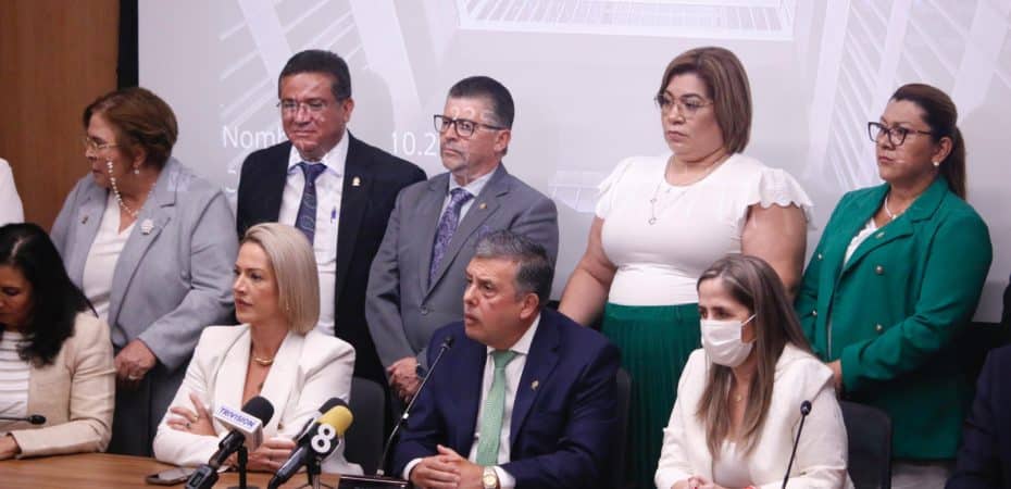 La gran mayoría de los suplentes en PLN se opondrían rápidamente a los proyectos de conferencia 4-3.