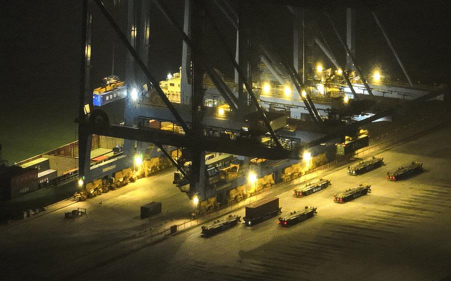 China ajustará los aranceles el miércoles a los productos importados de EE. UU.