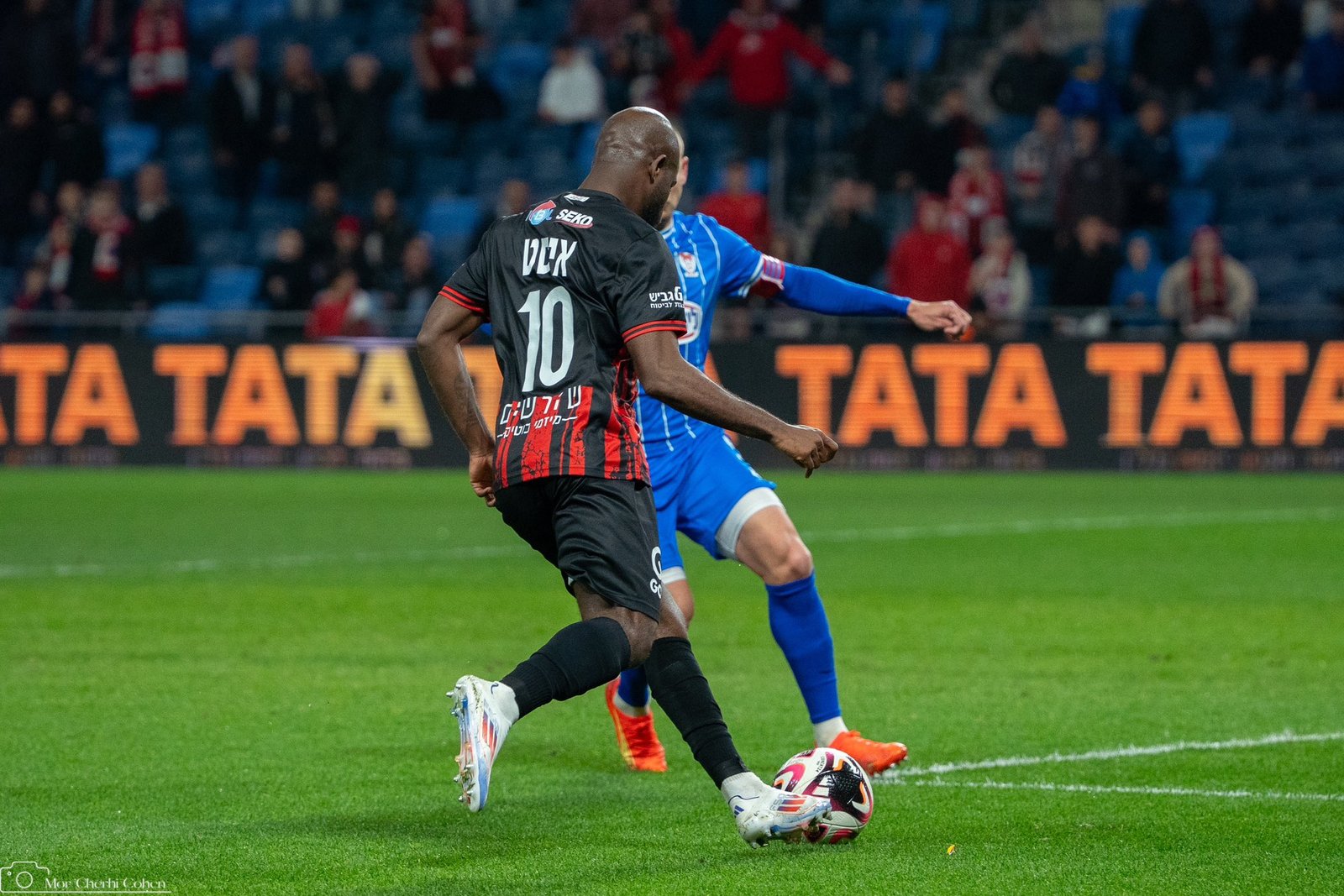 Javon East Triplete Brand en Israel y deja Saprissa para su reemplazo
