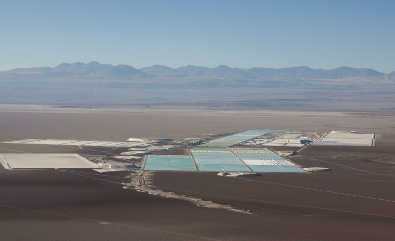Empresas chinas cancelan proyectos de litio en Chile