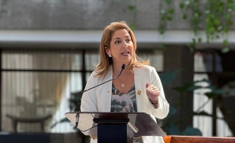 Mary Munive responde muy difícil a Jafet Soto