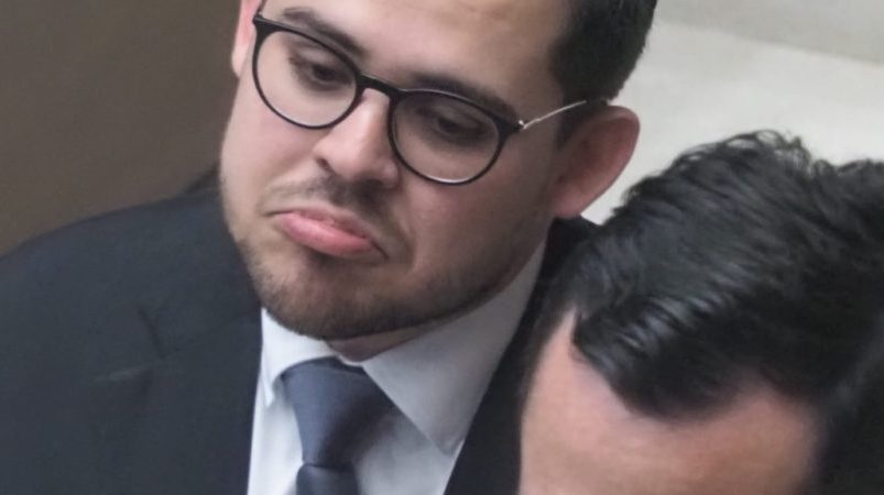 Carlos Felipe García’s Maneuver to Review in the Parliament Secretary Leaves Pusc Exchange in Crisis