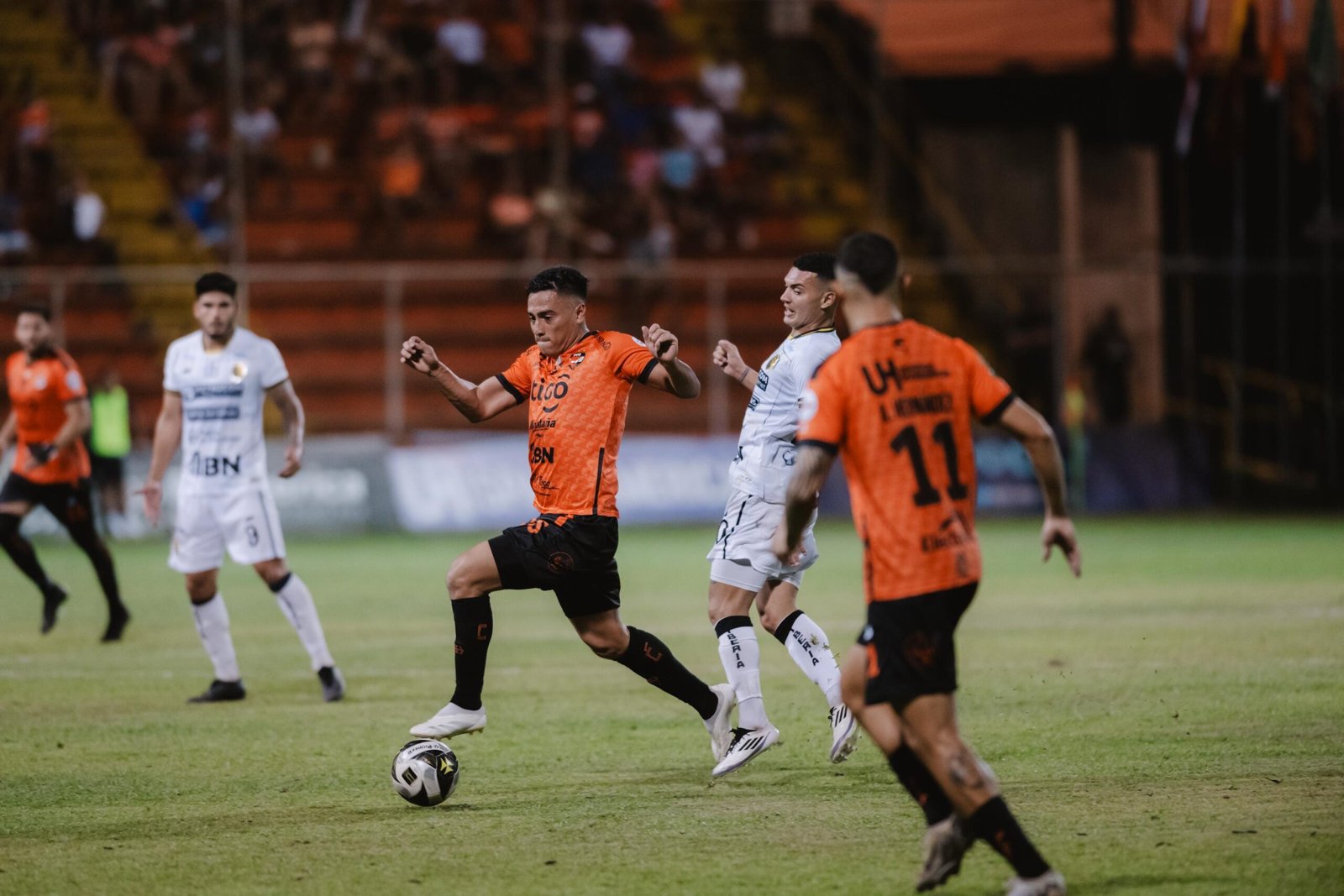 Puntarenas recibe malas noticias sobre su estadio para recibir alajuelse