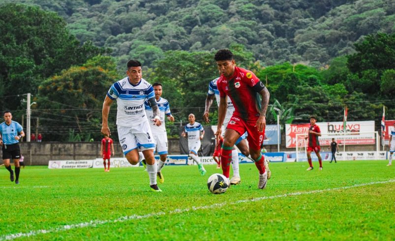 ¿Se puede aplicar una regulación no registrada? Guanacsetca responde fuertemente al Fedef fútbol