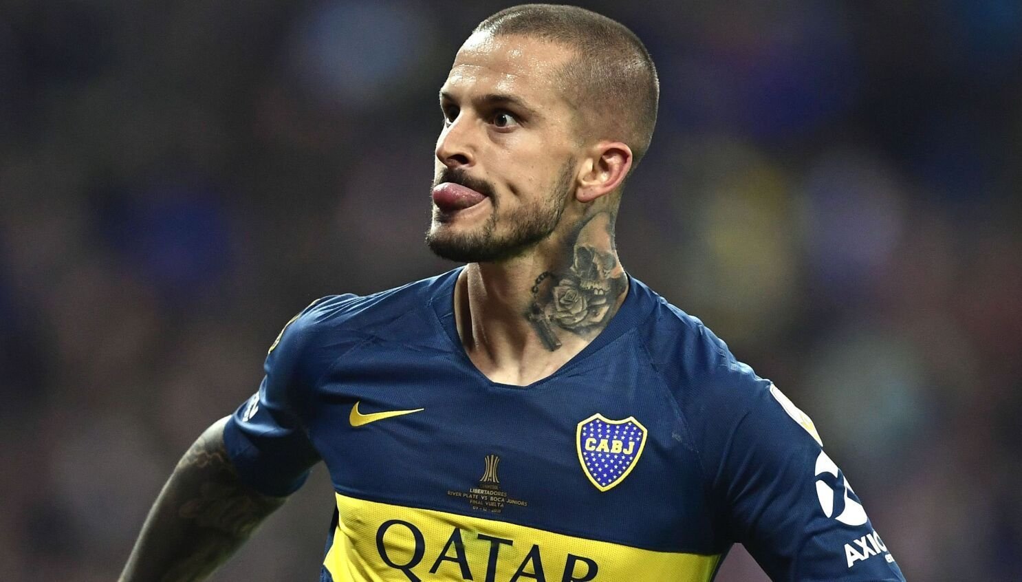 Al final, Benedetto jugará rojo y negro

 – Reporte Tico