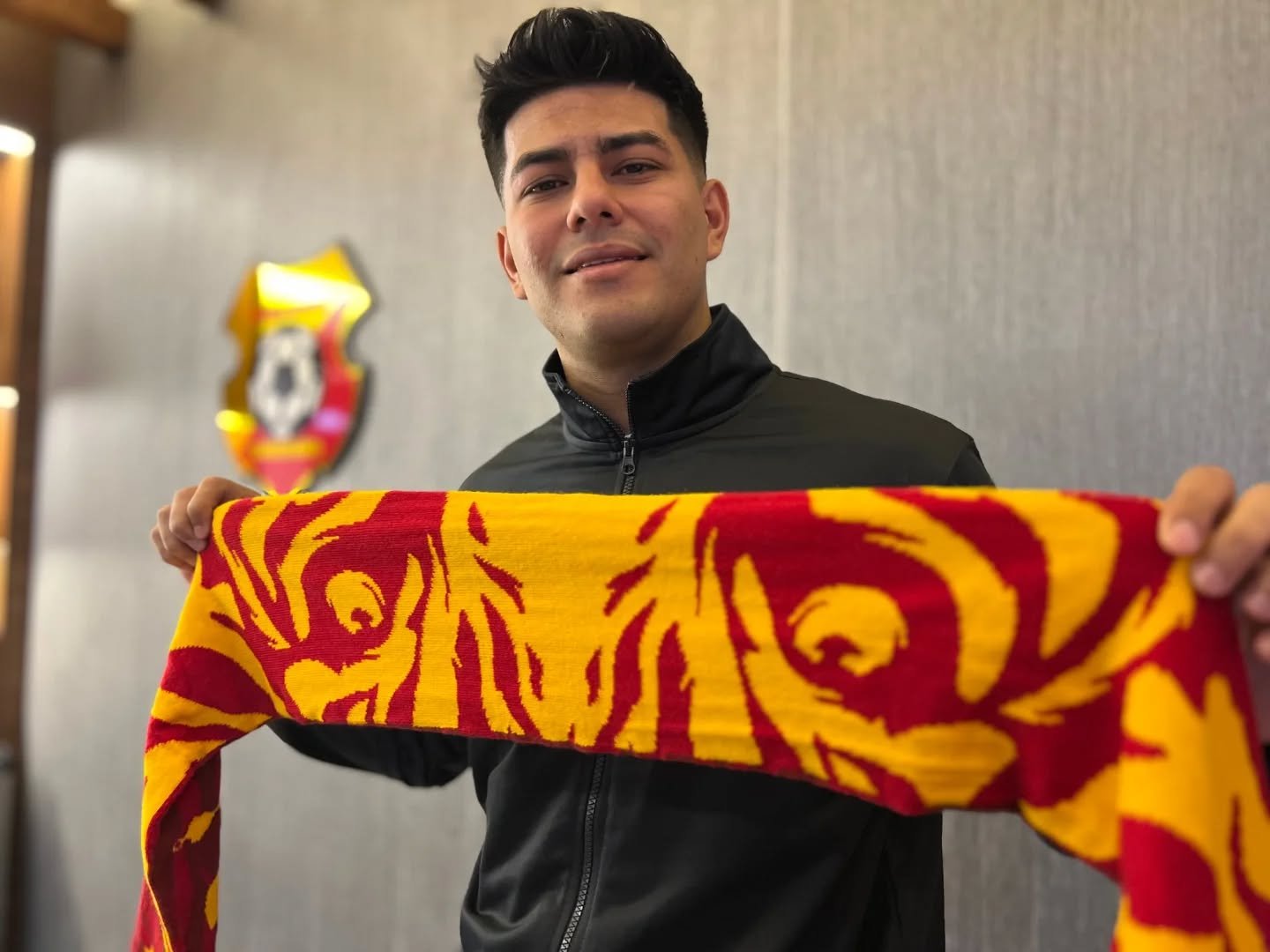 ¿Qué ofreció Herediano a Joshua Navarro que no encontró en la alajuelse?

 – Reporte Tico