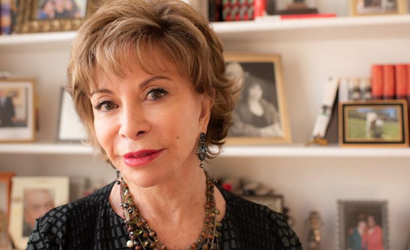 ISABEL ALLENDE: «El realismo mágico no es un truco literario, es una manera de entender la vida» – Reporte Tico