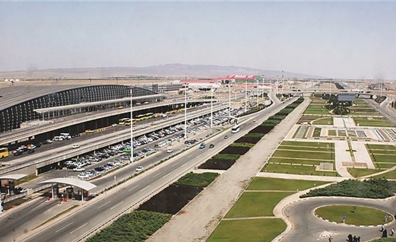 Irán reabrió el espacio aéreo central y occidental para el tráfico internacional de vuelos: ministerio

 – Reporte Tico
