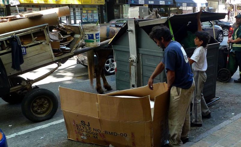 La tasa de desempleo en Argentina aumentó a un 7,9% en el primer trimestre de 2025. Años, más alta en casi cuatro años

 – Reporte Tico