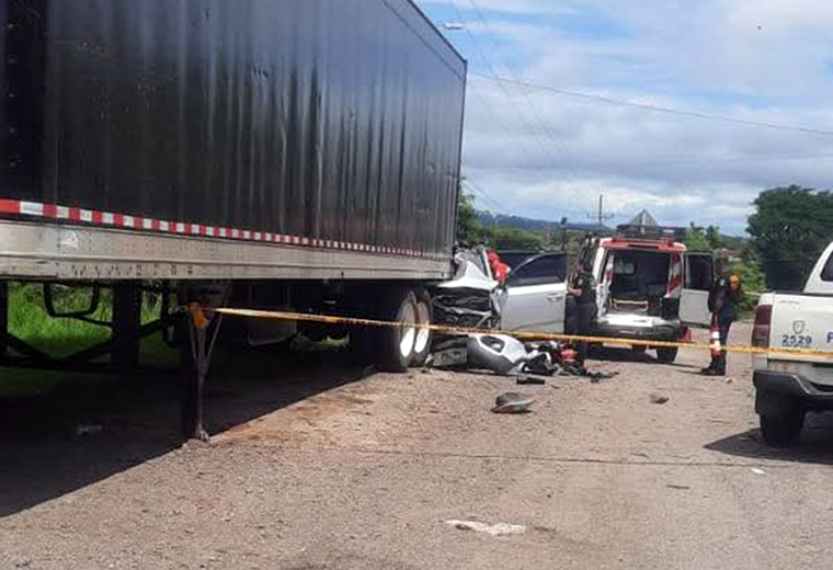 Dos muertes en caso de un violento accidente en Guanacaste

 – Reporte Tico