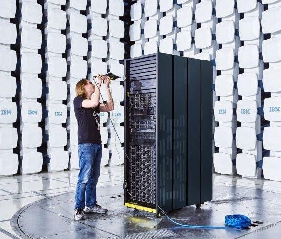 La nube híbrida: clave para publicar el potencial de la inteligencia artificial y los big data

 – Reporte Tico