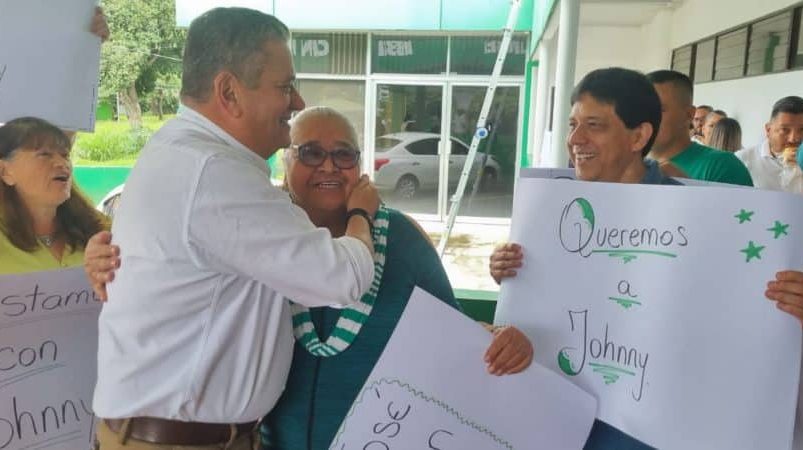 Johnny Araya Pln responde álvaro Ramos

 – Reporte Tico