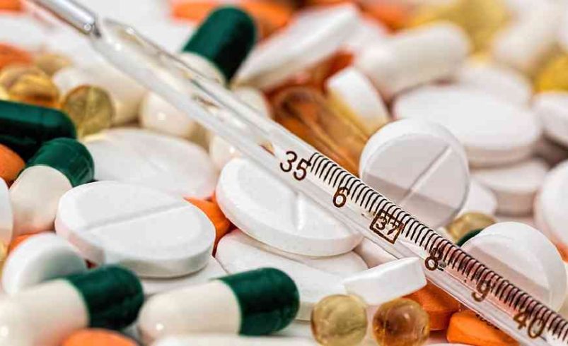 Los errores de CCSS ponen en riesgo el servicio farmacéutico y de salud pública, se queja sin

 – Reporte Tico
