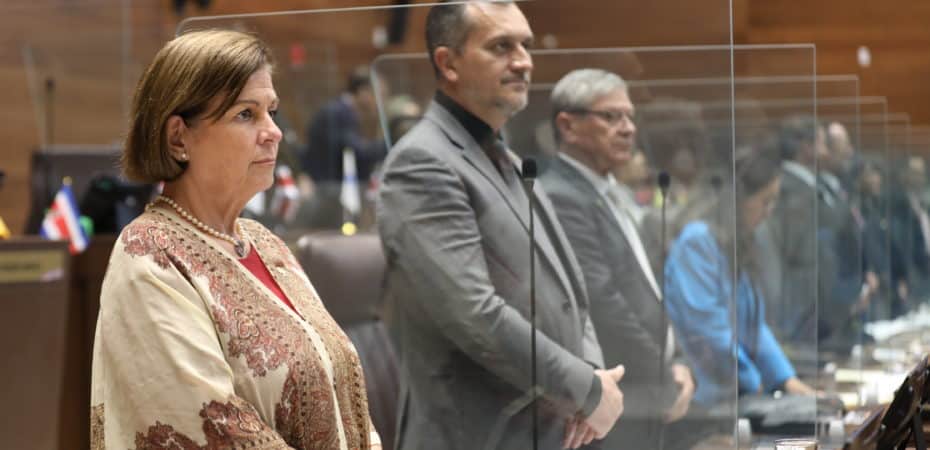 El gobierno se retiró del proyecto de la Conferencia Agenda 4-3 que comenzó a discutir este lunes

 – Reporte Tico