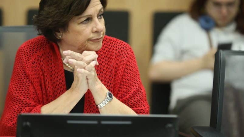Pilar Cisneros dice que con las acusaciones, el Ministro de Justicia quiere «nombres sucios» de aquellos que buscan un gobierno continuo en Chaves

 – Reporte Tico
