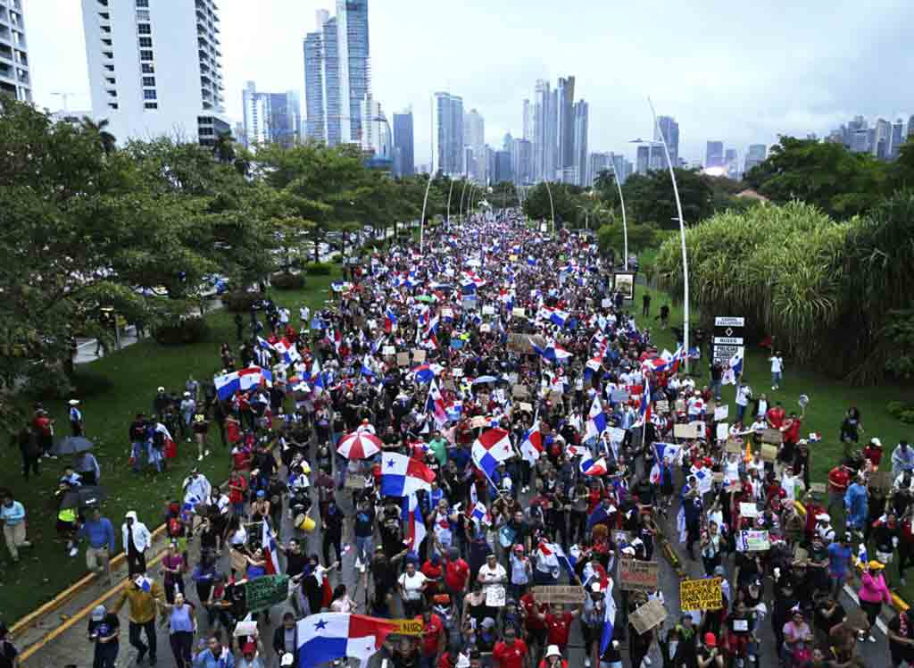 Las protestas y los cierres ocurren en la provincia de Panamán

 – Reporte Tico