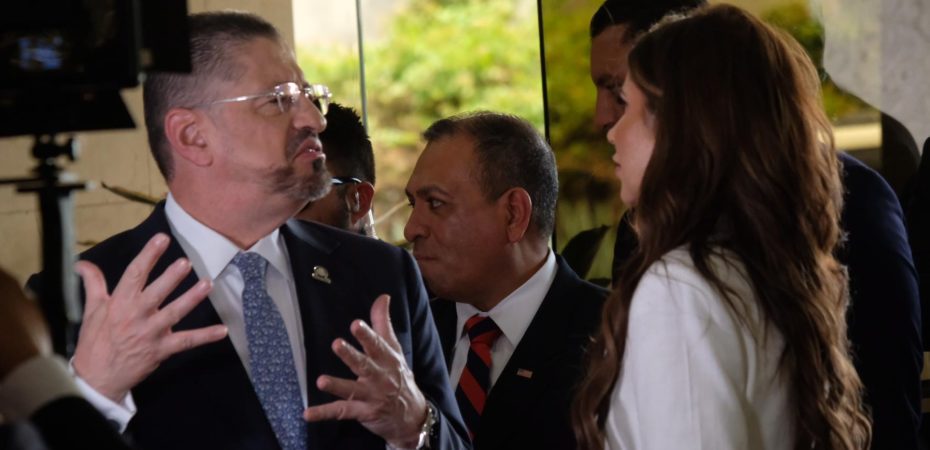 Chaves se niega conectado a Celso Gamboa y está separado de un video que sugiere una visita

 – Reporte Tico