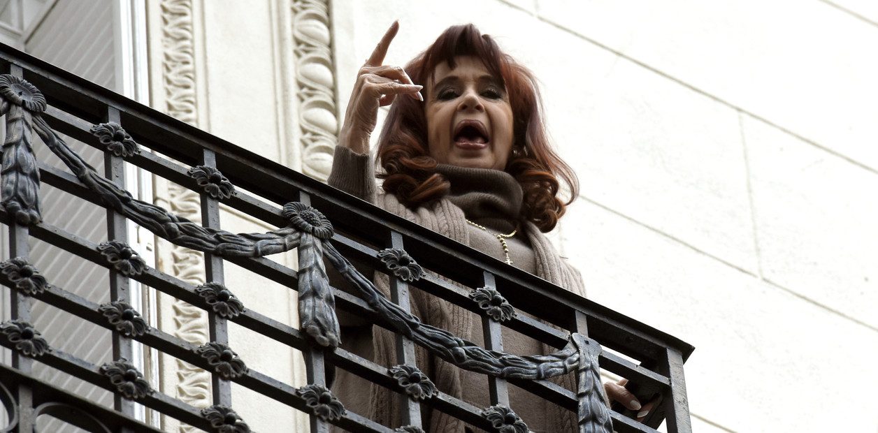 Cristina Fernández sabrá la detención del hogar

 – Reporte Tico