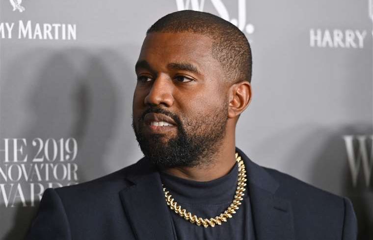 Australia Cancela Visa de Kanye West para una canción que glorifica a Hitler

 – Reporte Tico