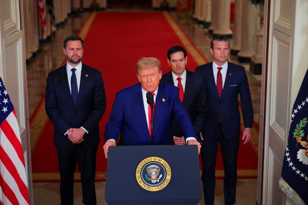 Trump advierte a Irán: «Habrá paz o una tragedia mucho mayor para Irán»

 – Reporte Tico