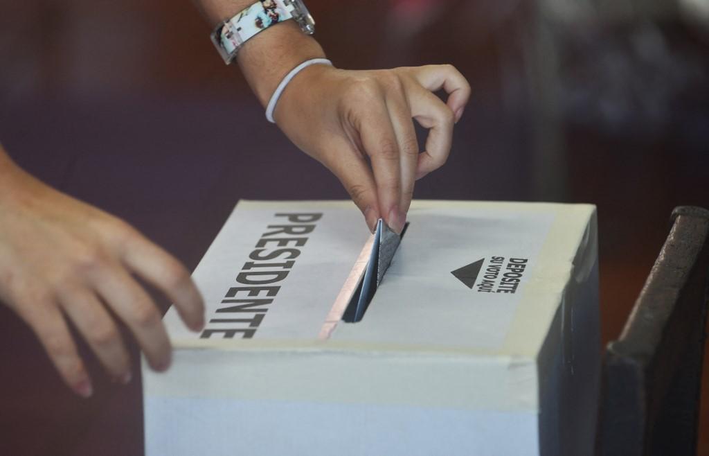 El voto de las mujeres en Costa Rica.

 – Reporte Tico