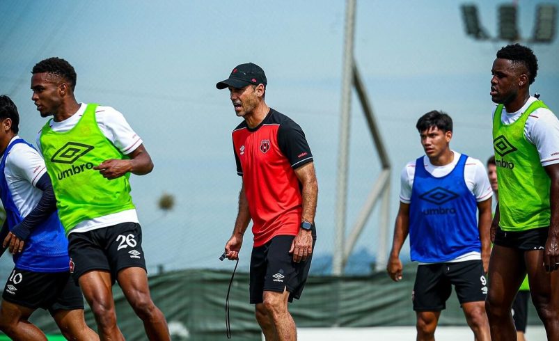 AlajueleSe viajará a México con 28 jugadores … y Joel Campbell

 – Reporte Tico