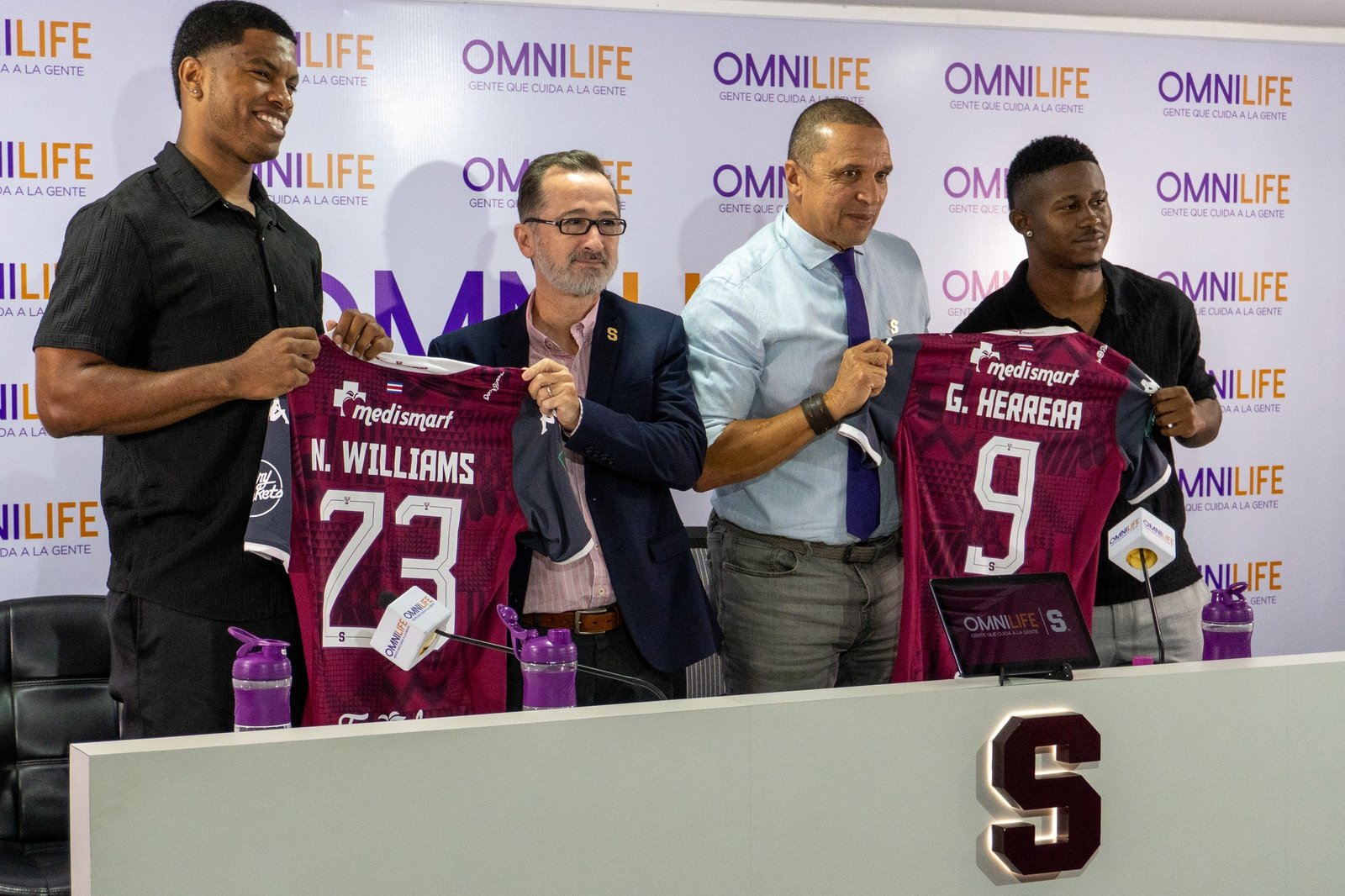 Buenas noticias para Saprissa antes de comenzar la apertura 2025

 – Reporte Tico