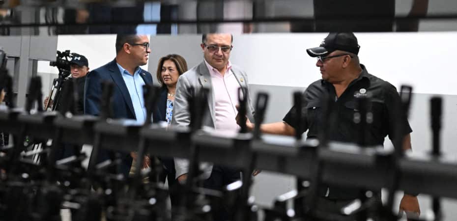 Gerald Campos se refiere a la actualización inmune

 – Reporte Tico