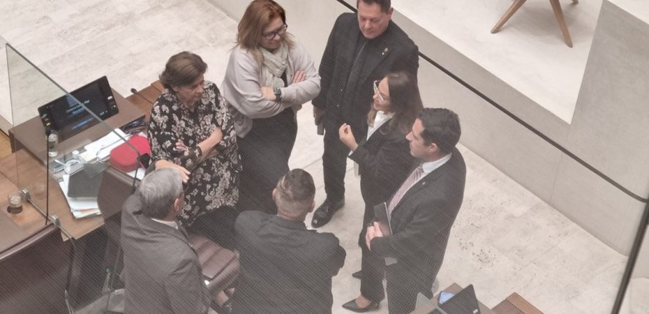¿Participarán los alternativos oficiales en la campaña electoral de Sovereign Pueblo?

 – Reporte Tico
