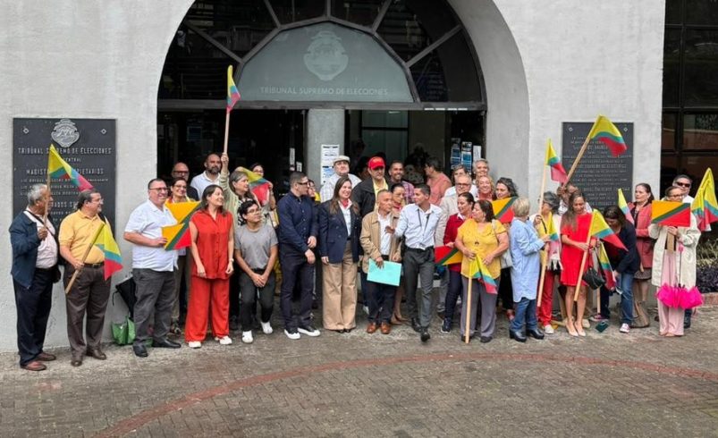 PAC y ADN formalizan la «agenda ciudadana» de la coalición ante el TSE

 – Reporte Tico