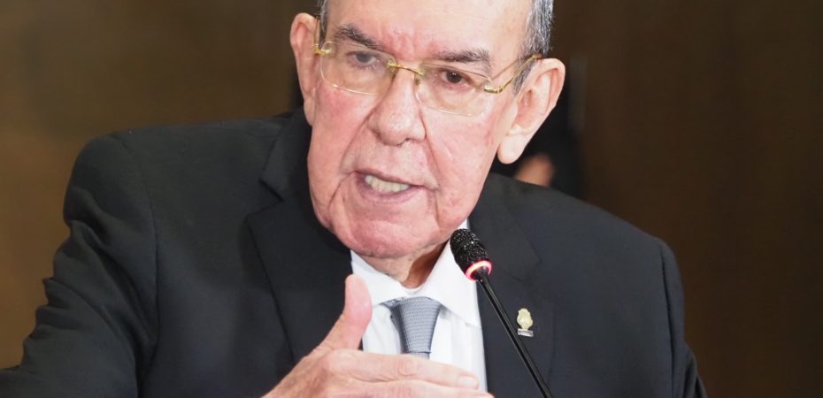 Los suplentes tienen que votar si aprueban la renuncia del vicepresidente Brunner, termina con Rodrigo Arias, presidente de la Legislatura

 – Reporte Tico