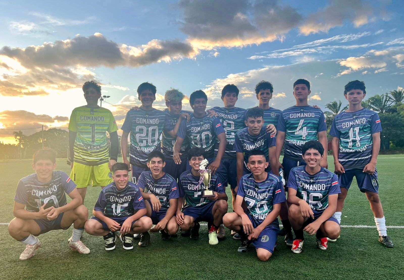 Sarapiquí es un campeón de fútbol nacional coronado en el torneo de enlace de la policía

 – Reporte Tico