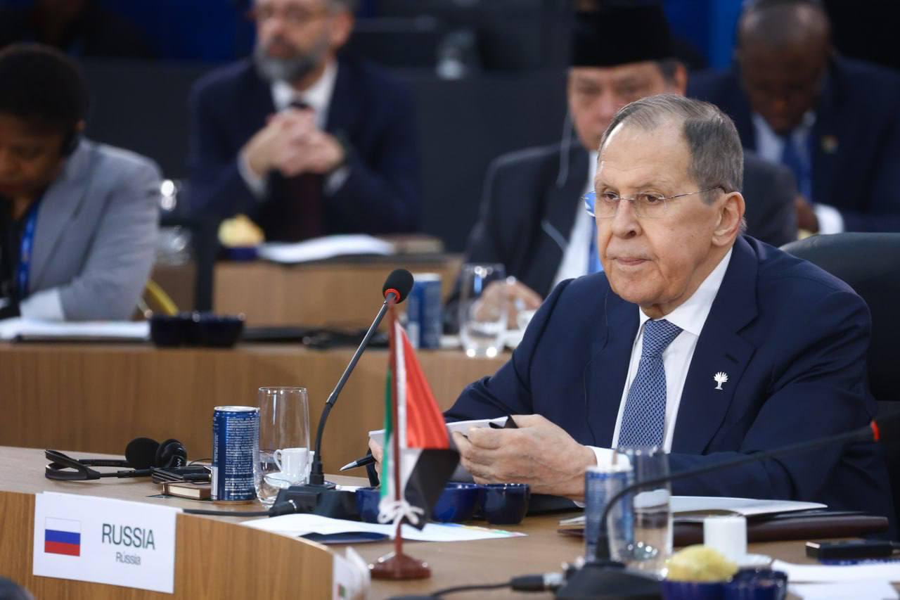 El canciller ruso califica los BRIC de la «locomotora» económica

 – Reporte Tico