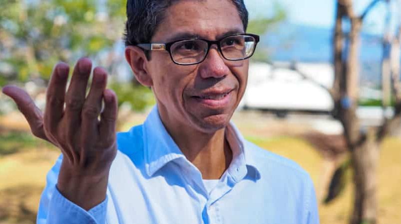Luis Amador se renuncia a ser candidato con PPSD- Observador CR

 – Reporte Tico