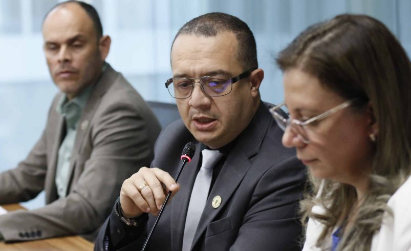 Explicaciones de Gerald Campos sobre Gamboa

 – Reporte Tico