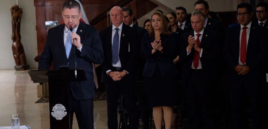 «Se renuncian a controlar», «respeto» y «sin sorpresa»; Por lo tanto, los alternativos son adecuados para la ruta de salida de la jerarquía 7

 – Reporte Tico