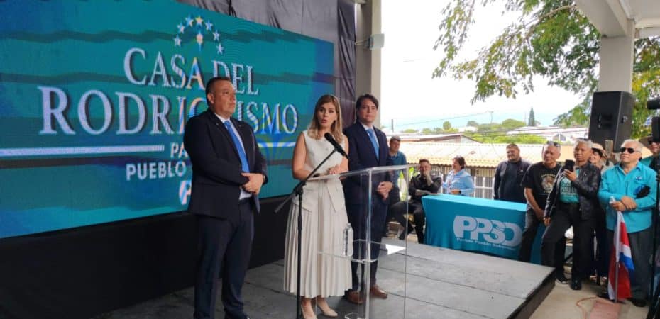 Laura Fernández y su financiamiento familiar

 – Reporte Tico
