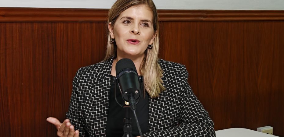 Laura Fernández habla sobre la vista de la política de Chavista

 – Reporte Tico