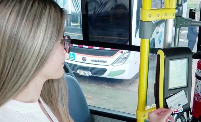 400,000 personas se beneficiaron de la llegada del pago electrónico de las rutas de autobuses en Carthage

 – Reporte Tico