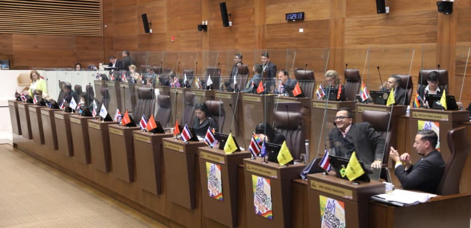 Los suplentes completan 14 discusiones rápidas de 4-3; Ahora 2,499 propuestas solo serán elegidas

 – Reporte Tico