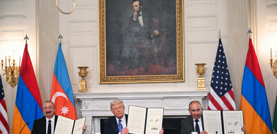 Costa Rica Felica USA con Azerbaiyán Armenia

 – Reporte Tico