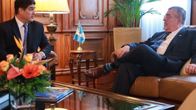 Arévalo obtiene a Carlos Alvarado, ex presidente de Guatemala

 – Reporte Tico