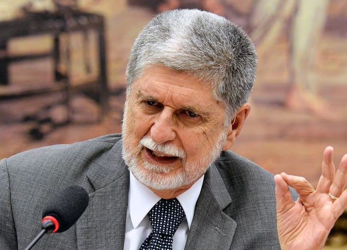 El asesor de la presidencia brasileña enfatiza que la diversificación comercial es «nueva independencia»

 – Reporte Tico