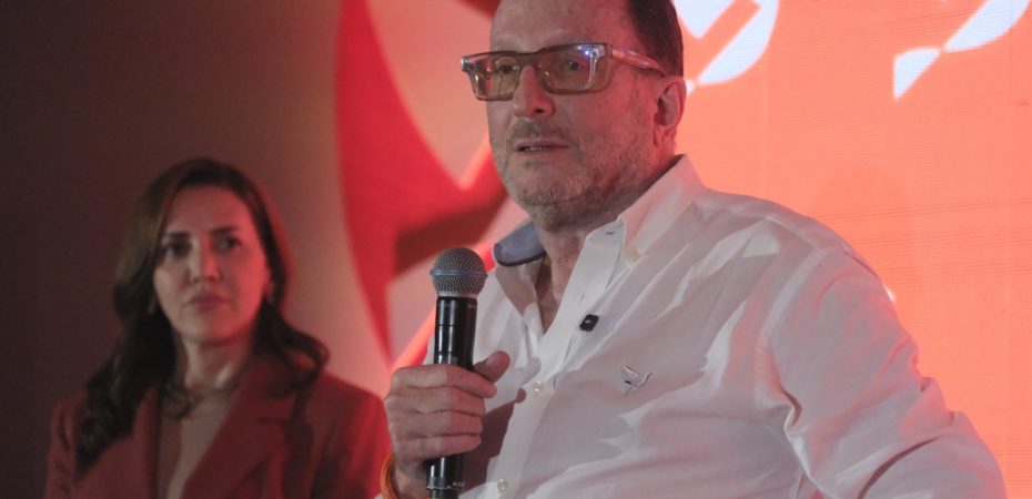 PLP confirma Eli Feinzaig como candidato presidencial para 2026

 – Reporte Tico
