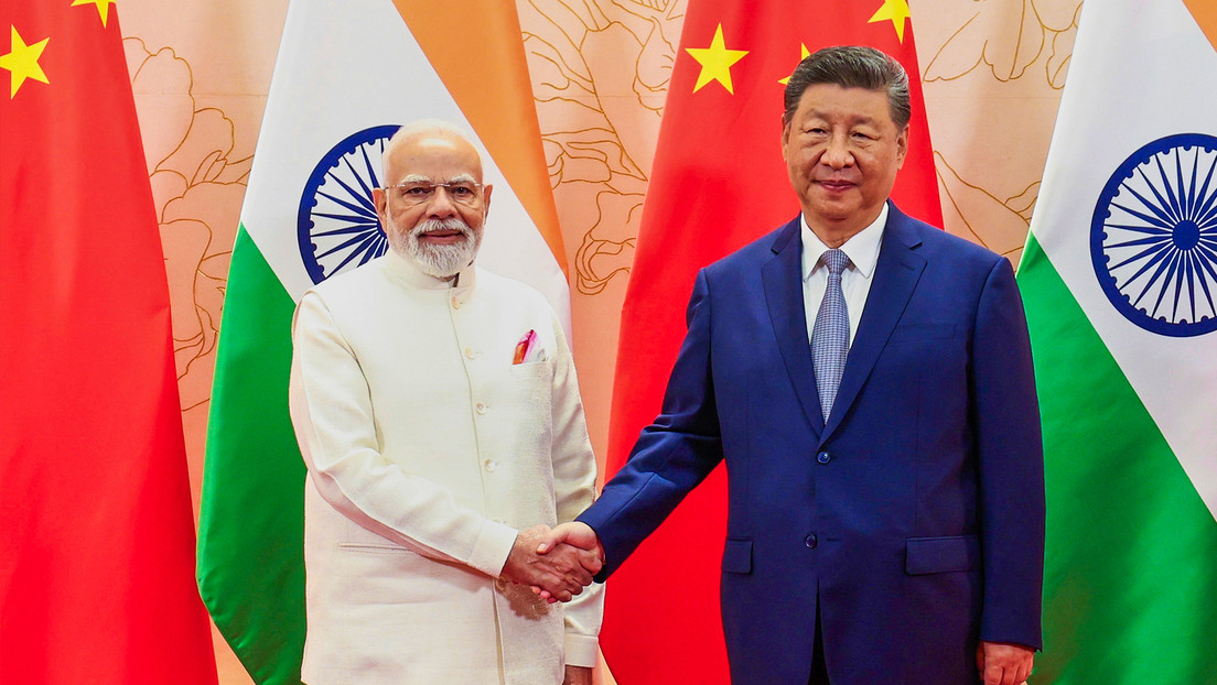 «Dirección positiva» y vuelos directos: Modi y Xi mantienen una reunión histórica

 – Reporte Tico