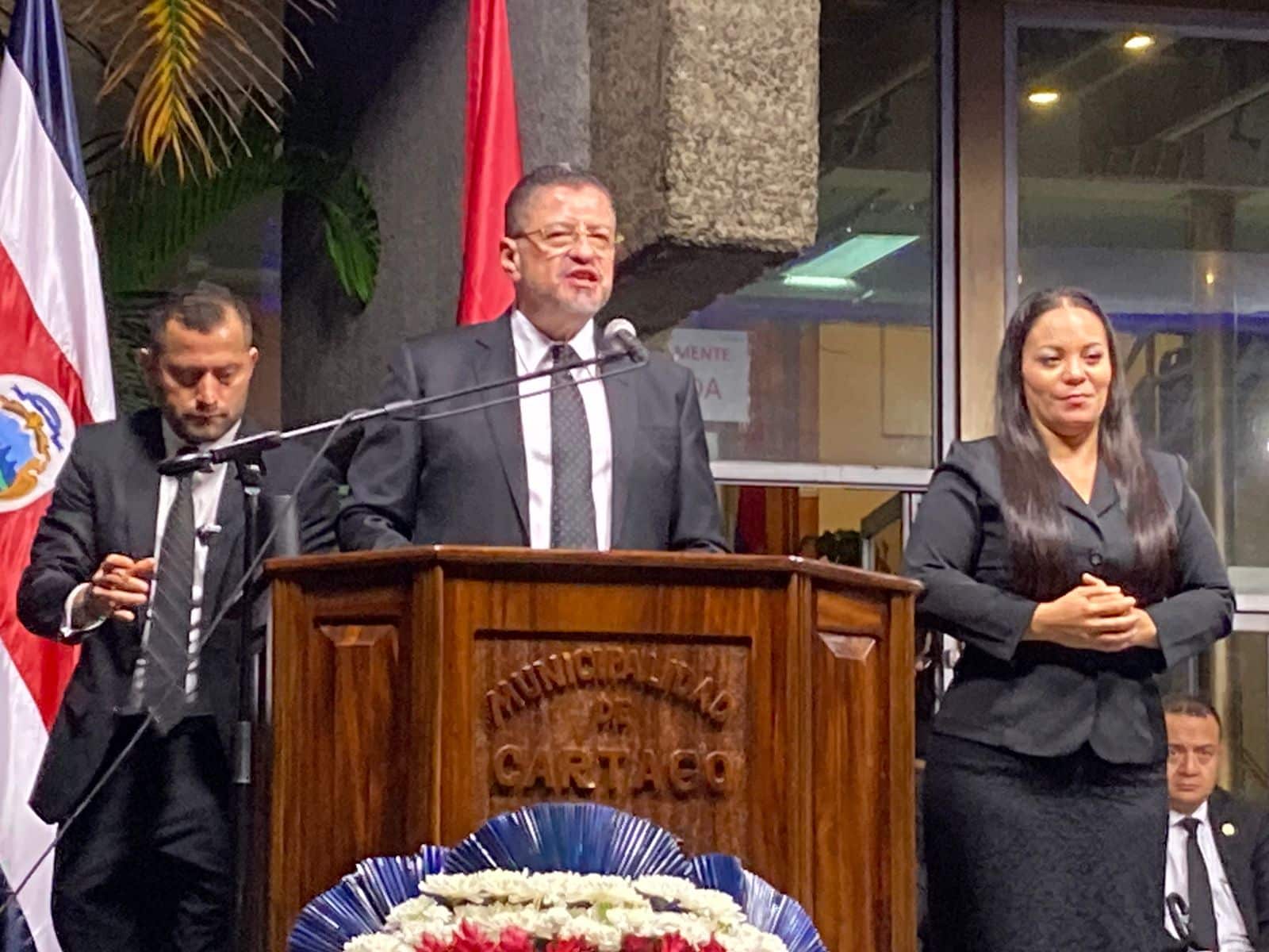 Los diputados de Cartago participan en el llamado a declarar al presidente Rodrigo Chaves

 – Reporte Tico