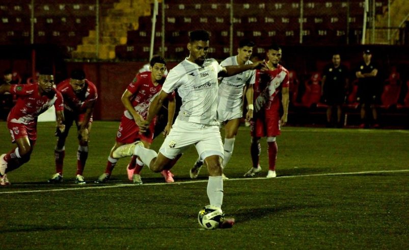 Jafet Soto sugiere lo que Marcel Hernández tiene que hacer para renovarse

 – Reporte Tico