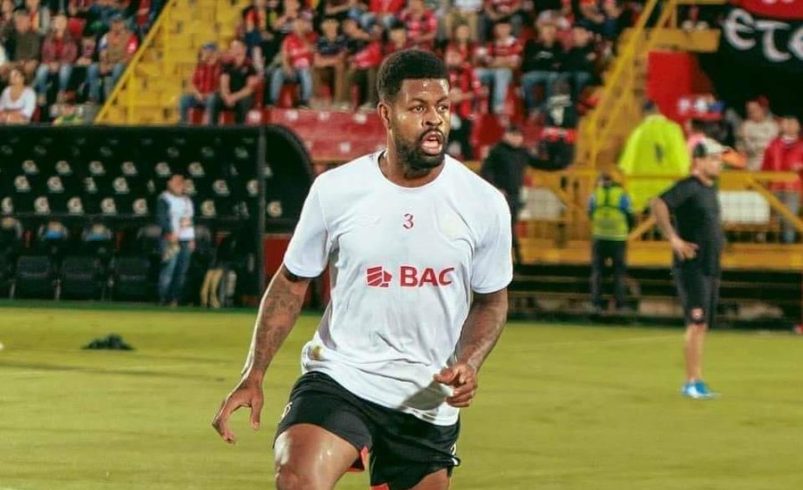 Manjrekar James se despide de Alajuelense y tiene un regalo para los fanáticos

 – Reporte Tico